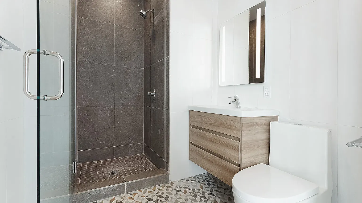 584 Fourth Avenue — Photo 2
