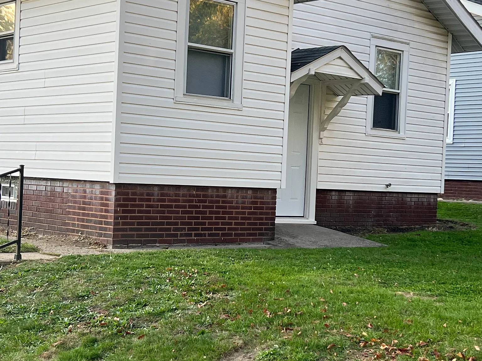 2 bed, 910 sqft, $1,250 — Photo 2