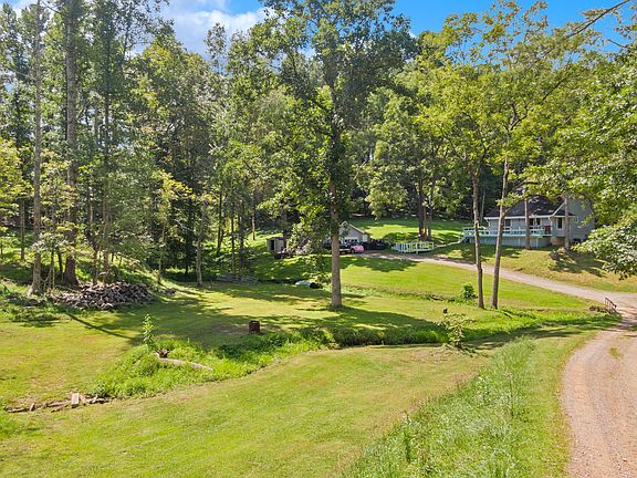 3rd image of 4681 Fishers View Rd