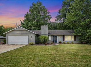 11586 Pleasant Ridge Pl, Strongsville, OH 44136
