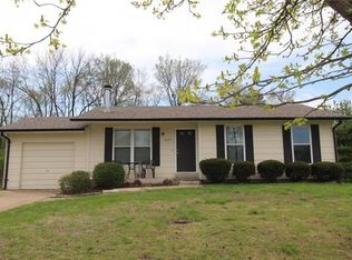 10624 Saint Michaels Terrace Ct, Saint Ann, MO