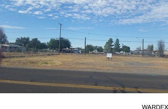 2nd image of 3609 E Northern Ave