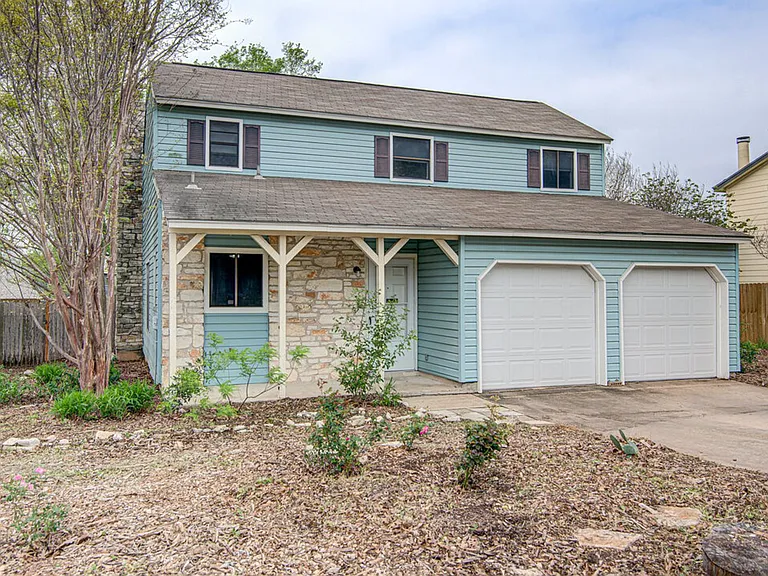 1909 Scofield Ln — Photo 2
