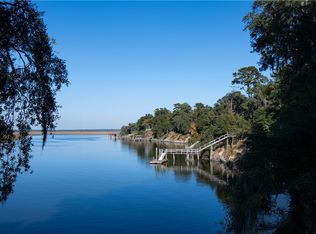 2423 Johnson Rd NE, Townsend, GA 31331