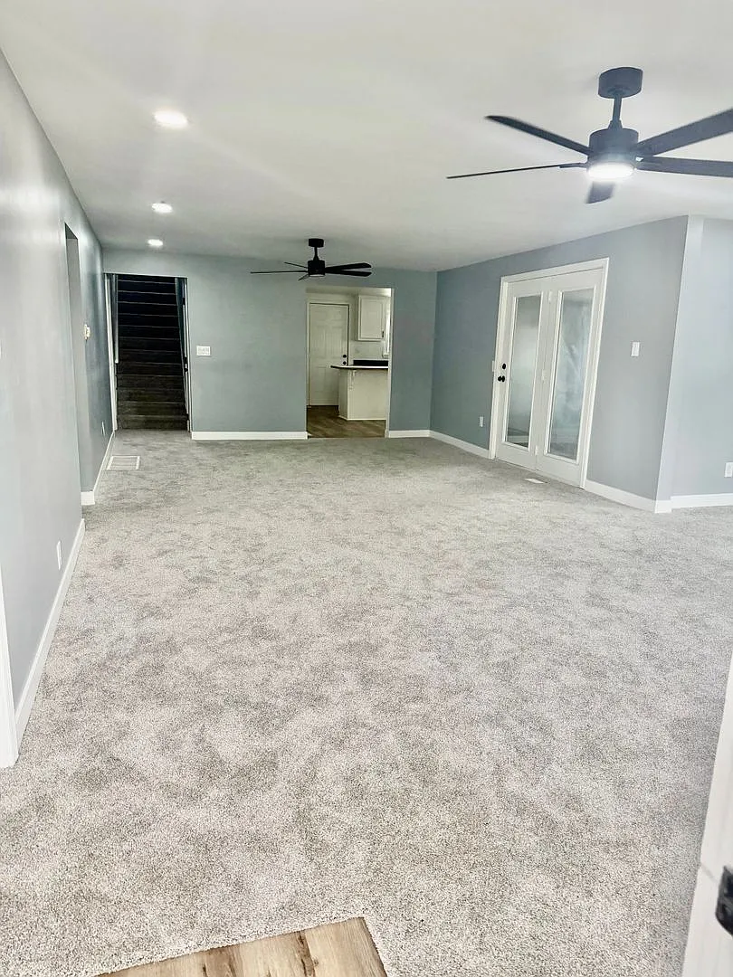 Beautiful 5 bedroom 2 bath home! — Photo 3