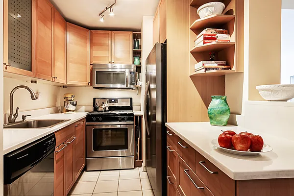 Sold by Halstead Real Estate | media 3