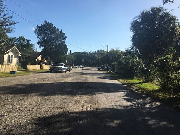 5th image of 114 W Drew St