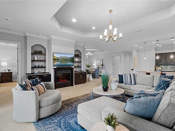 5th image of 8757 Bellano CT #202