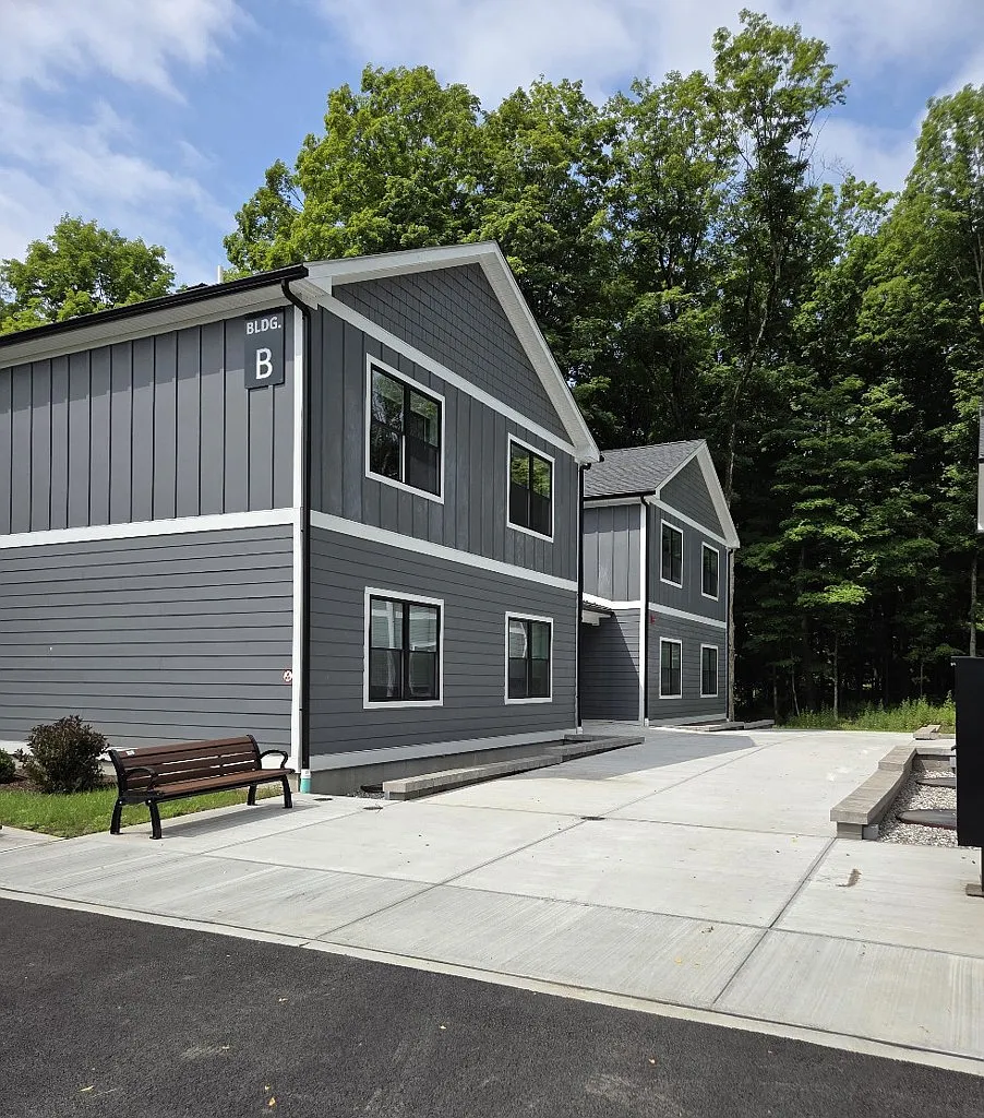 Spacious Unit in Dover PlainsBuilding C, Unit C5 — Photo 2