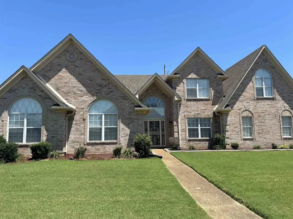 7500 Morgan House Dr, Memphis, TN 38125