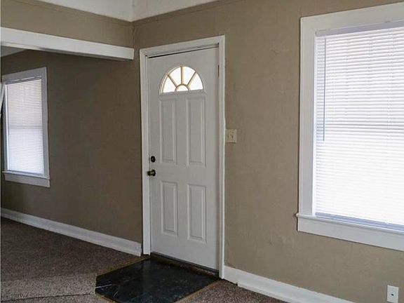 5th image of 530 N Pottenger Ave