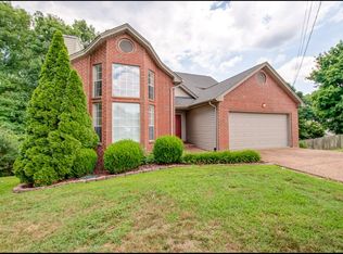 808 Petrie Ct, Nashville, TN 37211