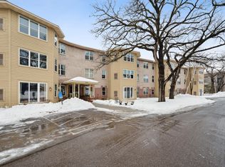 8500 Franlo Rd APT 107, Eden Prairie, MN 55344