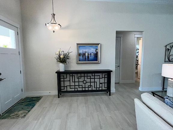 4th image of 3201 Medici Blvd