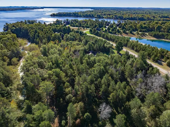 N8030 N Shore Dr, New Lisbon, WI 53950
