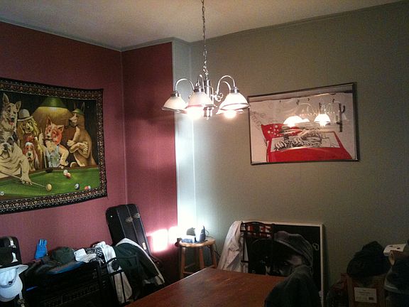 3rd image of 17 E Bridge St APT 3