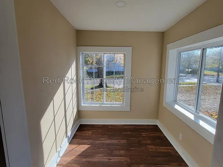 400 Milwaukee St — Photo 6