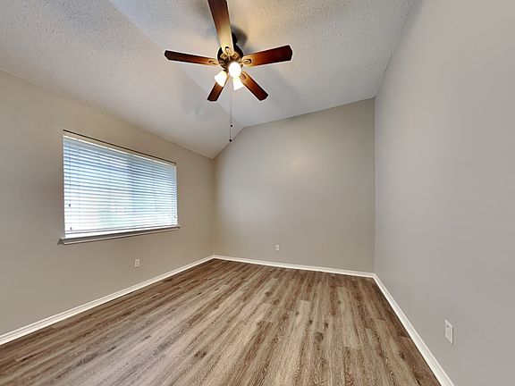 2nd image of 8918 Desert _2007 Rose Ct #2007