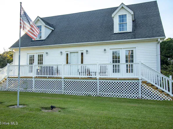 195 Godfrey Boulevard, Havelock, NC 28532