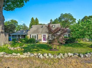 31 Washington Park Rd, Braintree, MA 02184