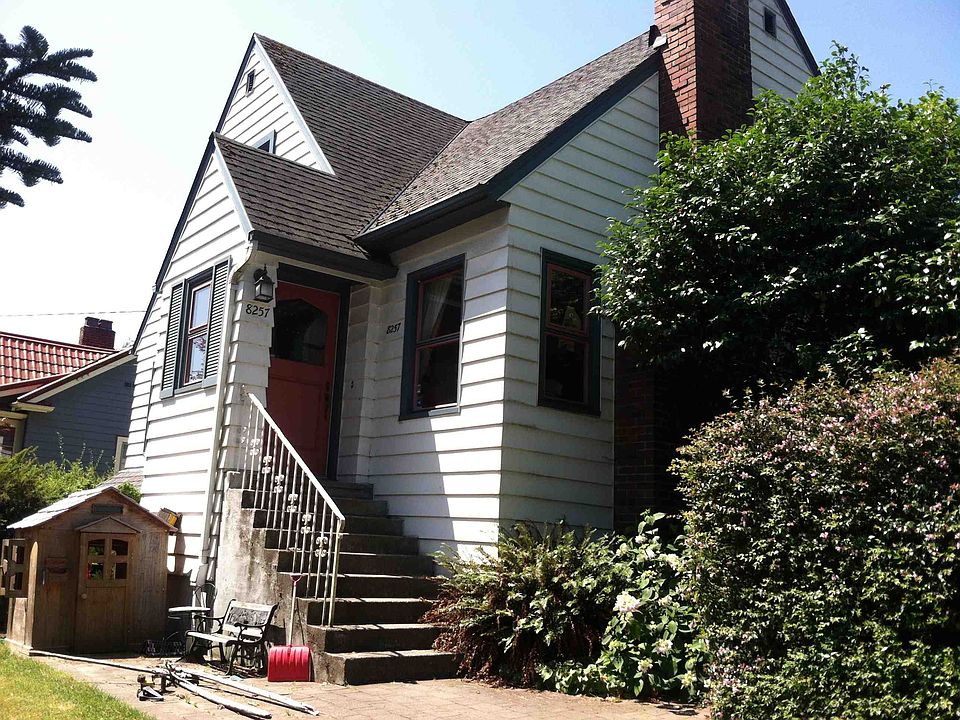 2nd image of 8257 17th Ave NE