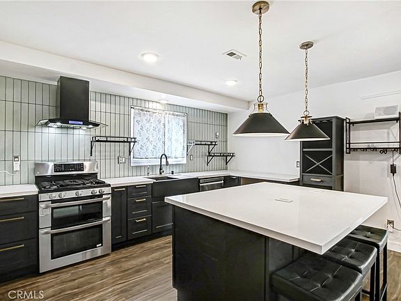 5th image of 458 Termino Ave