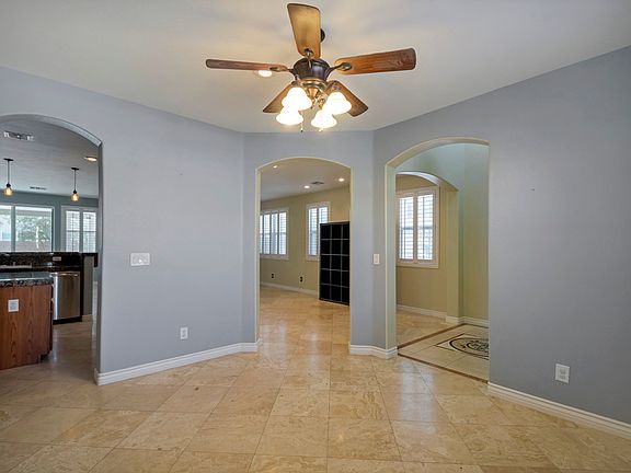 3rd image of 9721 Hawk Cliff Ave