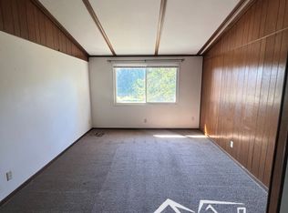 1382 Maricopa Dr APT 4, Oshkosh, WI 54904