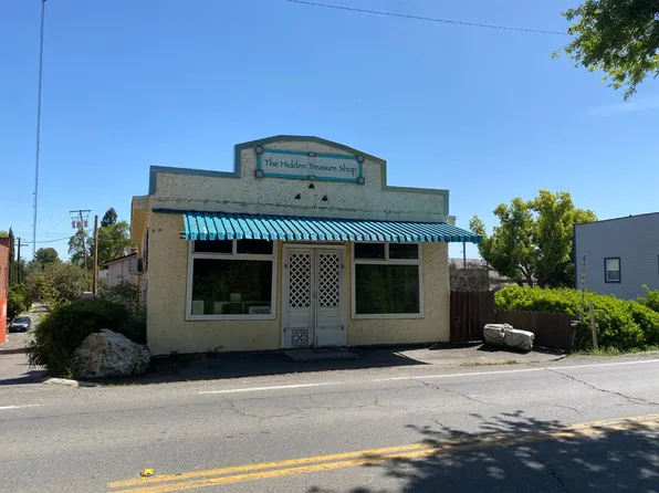 14105 River Rd, Walnut Grove, CA 95690