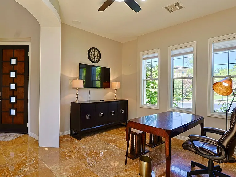 12047 Oakland Hills Dr — Photo 17