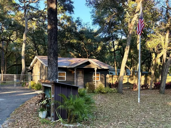 7951 NW 167th Pl, Trenton, FL 32693