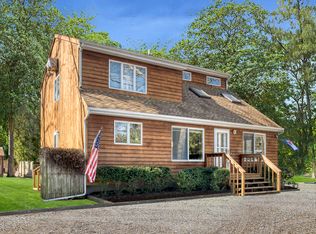 2 Manor Ln, East Hampton, NY 11937