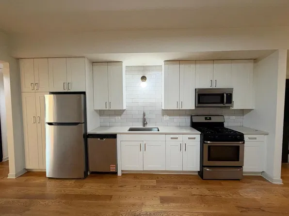 1802 S Ashland Ave #306, Chicago, IL 60608