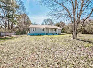 9155 Feathers Chapel Dr, Somerville, TN 38068