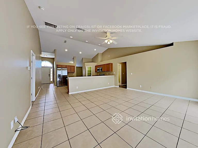 628 Hatchwood Dr — Photo 4