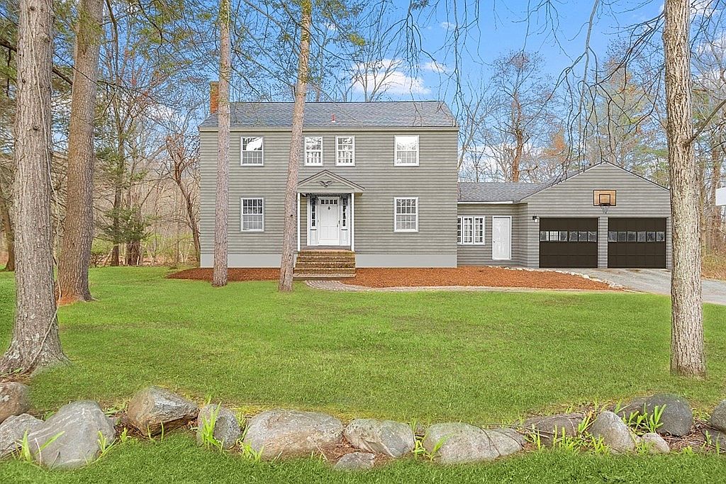 83 Perkins Row, Topsfield, MA 01983 Zillow