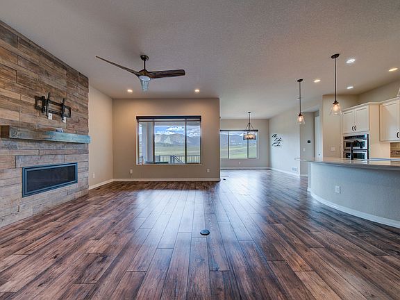 3rd image of 15838 Long Valley Dr