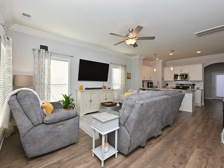 436 Withrow Way — Photo 8