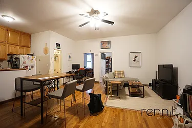 Rented by Rennit Inc.