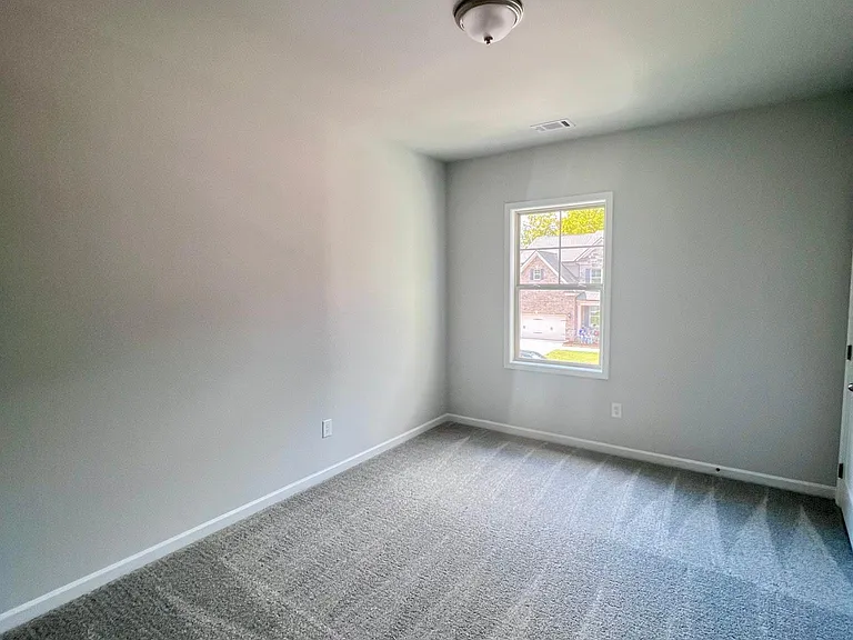 4595 Silver Oak Dr — Photo 15