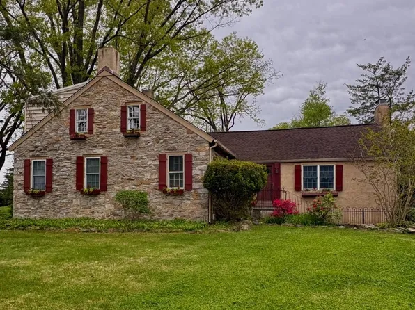 1465 Makefield Rd, Yardley, PA 19067