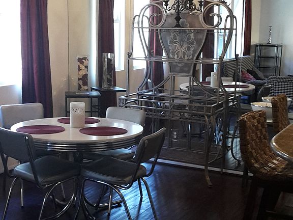 3rd image of 4360 Ventura Canyon Ave APT 13