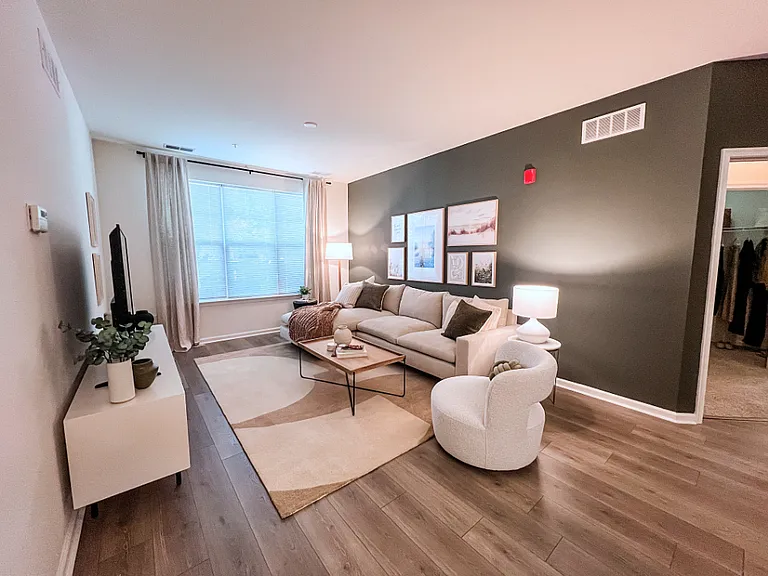 TGM Creekside Village — Photo 6