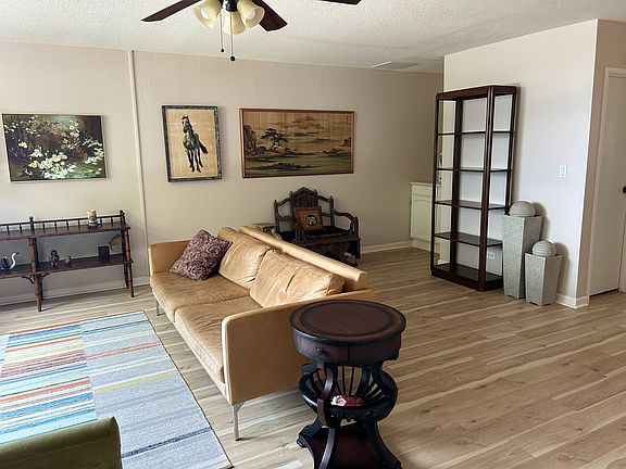 2nd image of 340 Kawaihae St APT J
