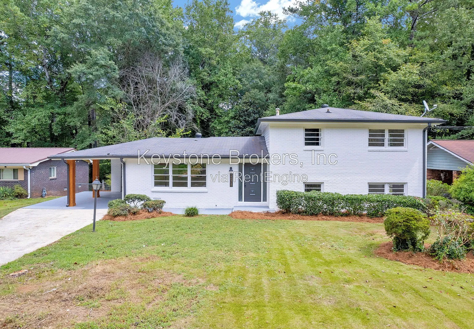 3 bed, 2.0 bath, 1871 sqft, $2,100 — Photo 1