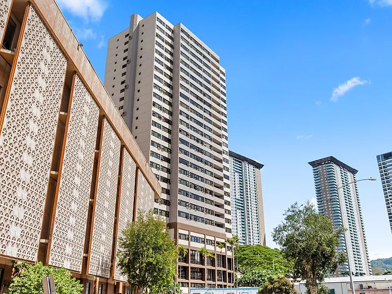 POHULANI SENIOR LIVING APARTMENTS — Photo 9