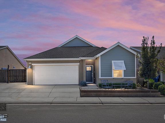 2nd image of 9615 Silver Falls Ln