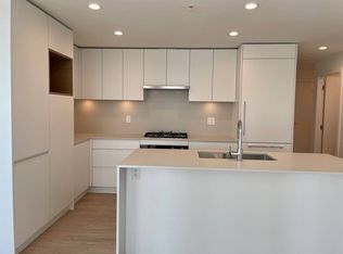 2181 Madison Ave #1304, Burnaby, BC V5C 0N4