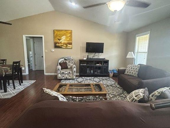 5th image of 243 Whitetail Ln