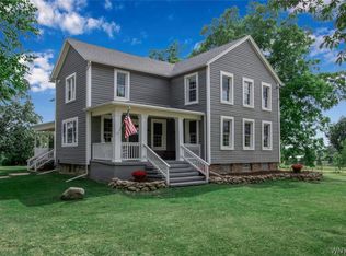 4948 Lower Mountain Rd, Lockport, NY 14094